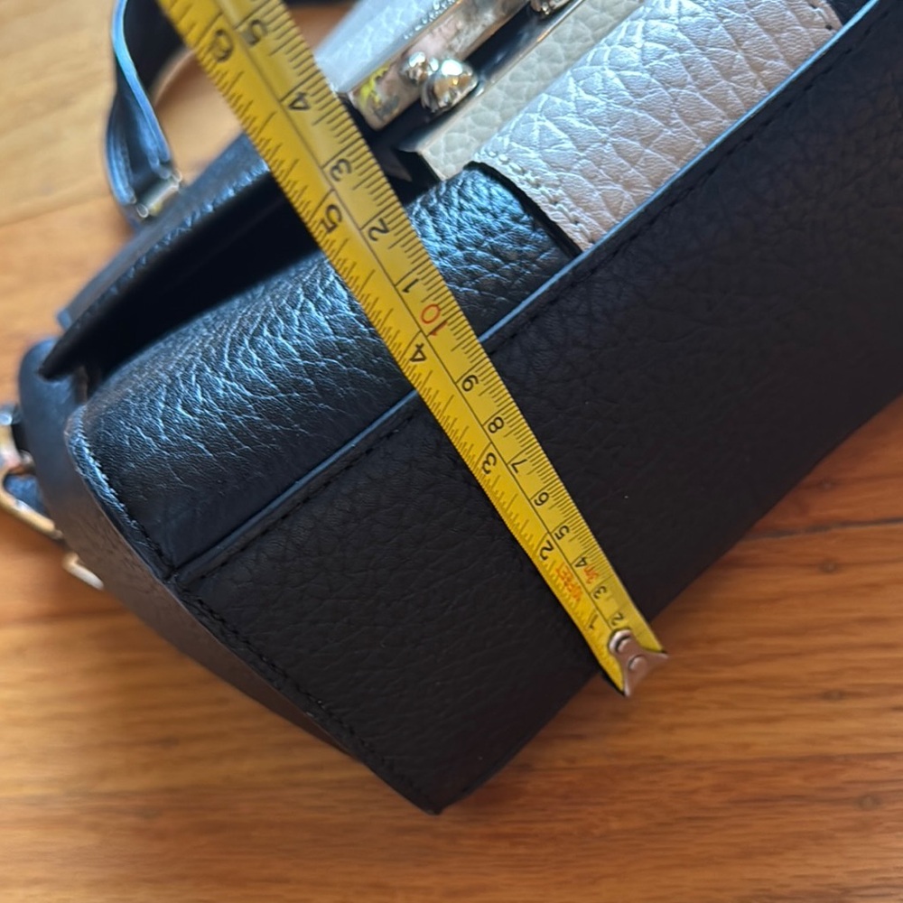Kate Spade Black and Cream Leather Handbag - Picture 12 of 12